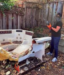 Best Carpet Removal and Disposal  in Auburn, KS